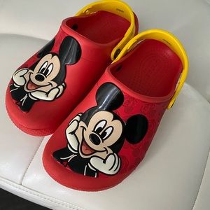 Disney Mickey Crocs